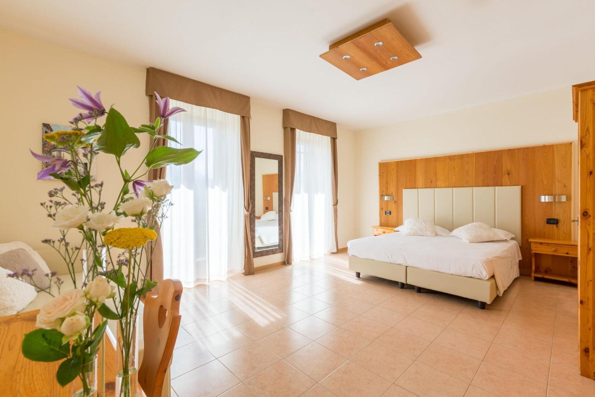 Agritur Eden Marone Villa ริวาเดลการ์ดา ภายนอก รูปภาพ