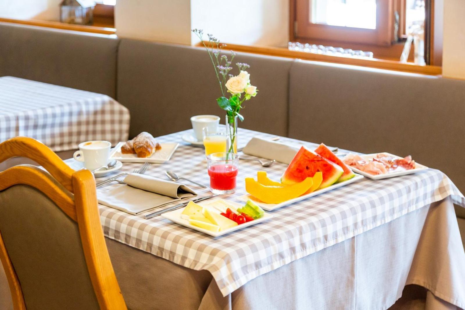 Agritur Eden Marone Villa ริวาเดลการ์ดา ภายนอก รูปภาพ