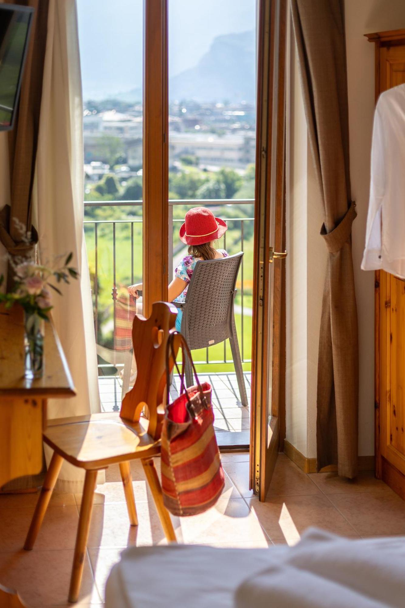 Agritur Eden Marone Villa ริวาเดลการ์ดา ภายนอก รูปภาพ