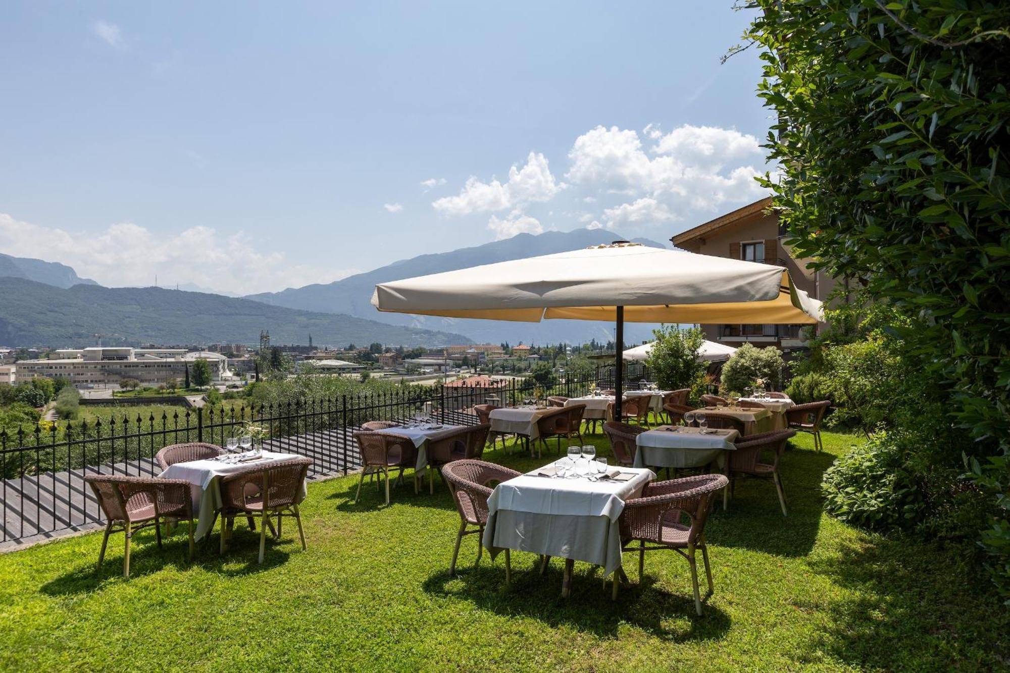 Agritur Eden Marone Villa ริวาเดลการ์ดา ภายนอก รูปภาพ